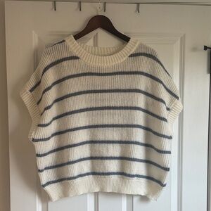 SHEIN Women’s Cream & Blue Oversized Striped Sweater Vest Sz XL